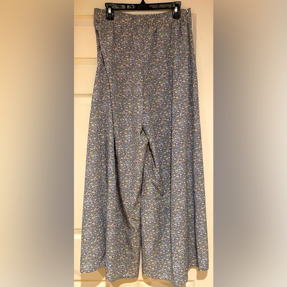 ⭐️3/$15⭐️ SHEIN Vacay Floral Wide-Leg Pants